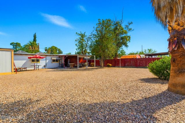 3249 N Anderson Drive, Tucson, AZ 85716