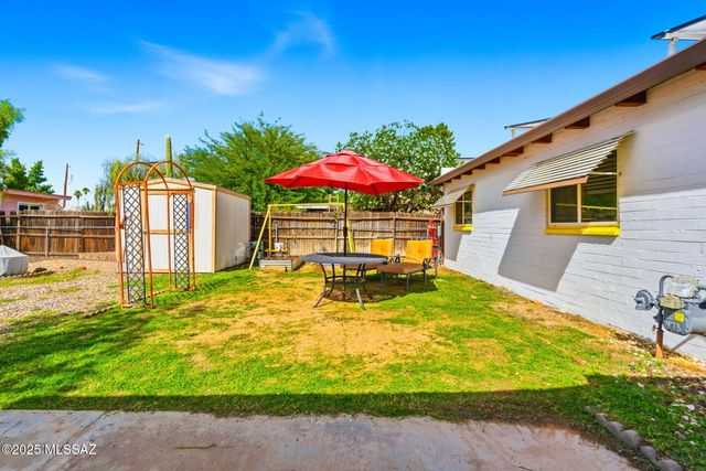 3249 N Anderson Drive, Tucson, AZ 85716