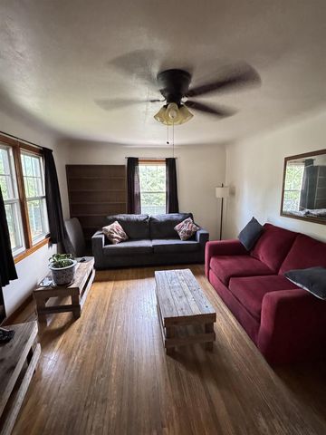 329 N Oakhill Avenue, Janesville, WI 53548