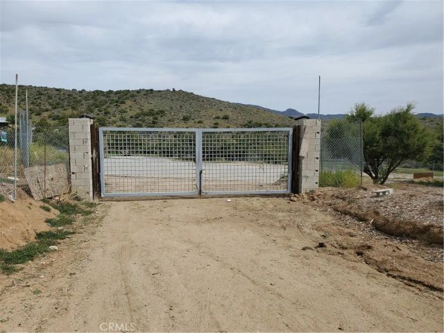 4570 Hubbard Road, Acton, CA 93510