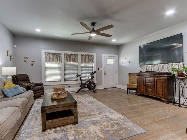 1801 NW 38th Street, Oklahoma City, OK 73118