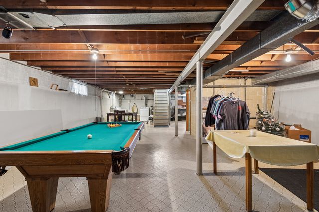 6341 N Tripp Avenue, Chicago, IL 60646