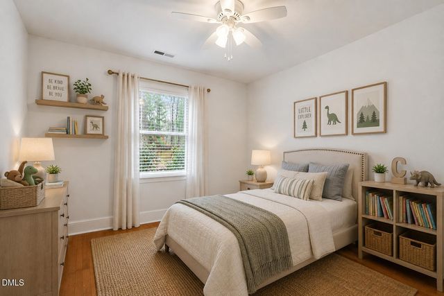 100 W Lakeside Drive, Fuquay Varina, NC 27526