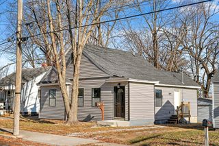 2342 N Lyon Avenue, Springfield, MO 65803