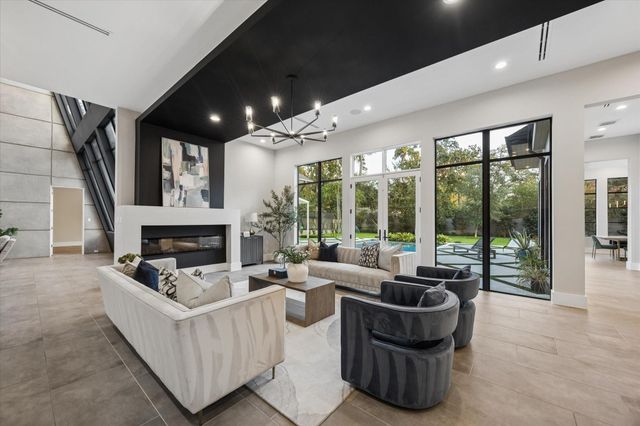 10943 Britoak Lane, Houston, TX 77079