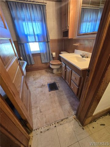 133 79th Street, Niagara Falls, NY 14304