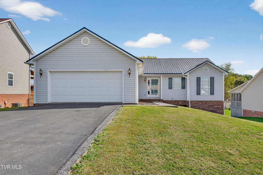 153 Brandon Lane, Bristol, VA 24201