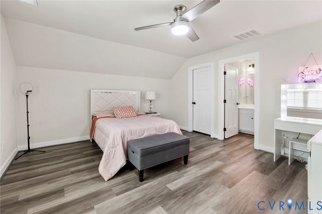 10225 Centralia Station Rd, Chester, VA 23831