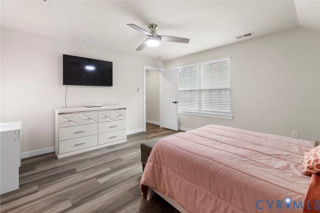 10225 Centralia Station Rd, Chester, VA 23831