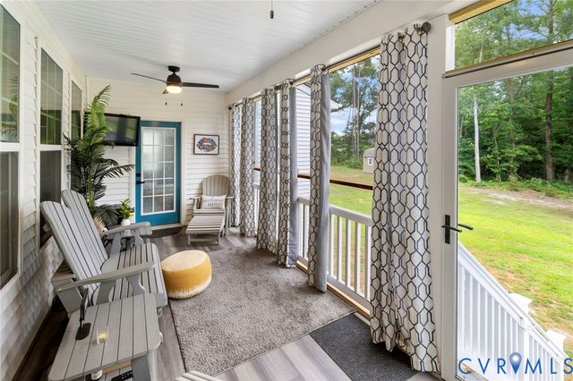10225 Centralia Station Rd, Chester, VA 23831