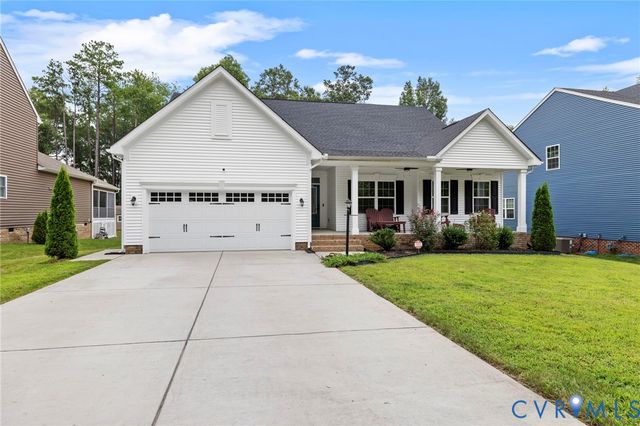 10225 Centralia Station Rd, Chester, VA 23831