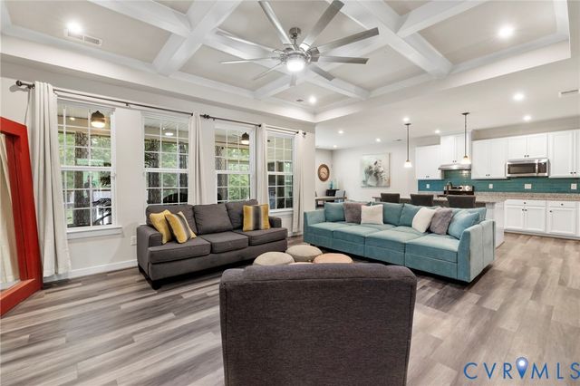 10225 Centralia Station Rd, Chester, VA 23831