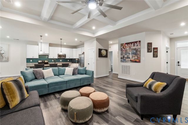 10225 Centralia Station Rd, Chester, VA 23831