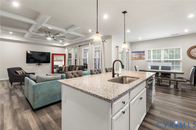 10225 Centralia Station Rd, Chester, VA 23831
