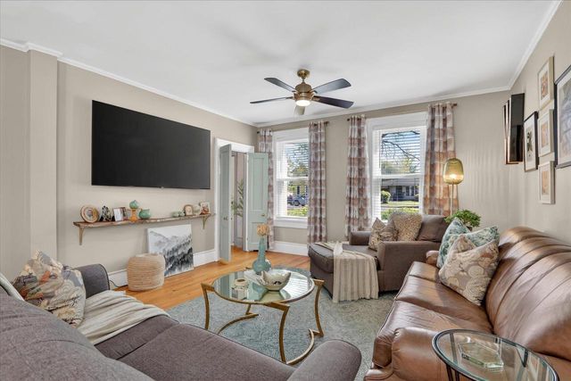 250 W Main Street, Evansville, WI 53536