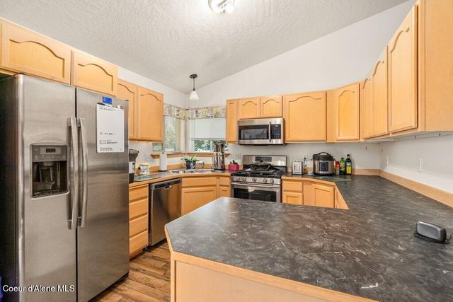 5056 W PALMWOOD LN, Post Falls, ID 83854