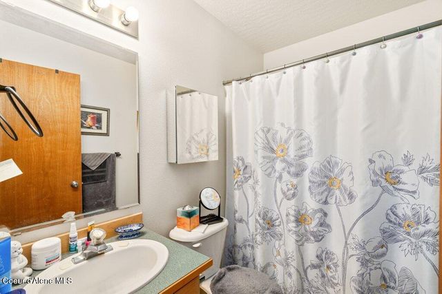 5056 W PALMWOOD LN, Post Falls, ID 83854
