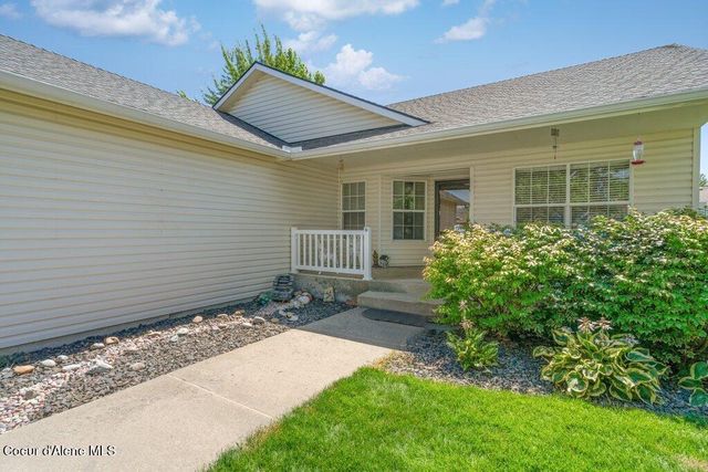 5056 W PALMWOOD LN, Post Falls, ID 83854