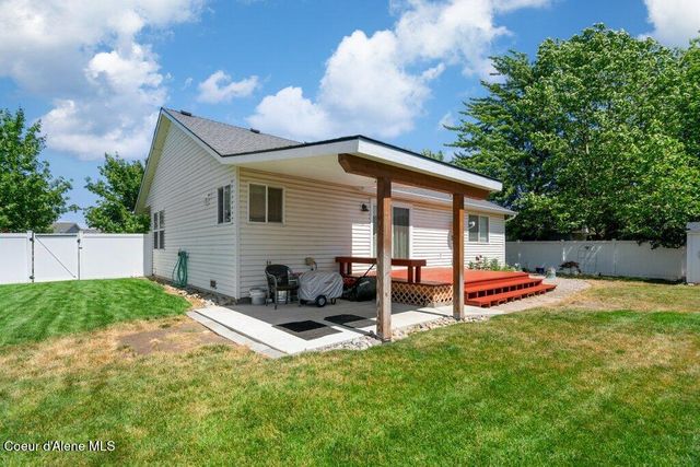 5056 W PALMWOOD LN, Post Falls, ID 83854