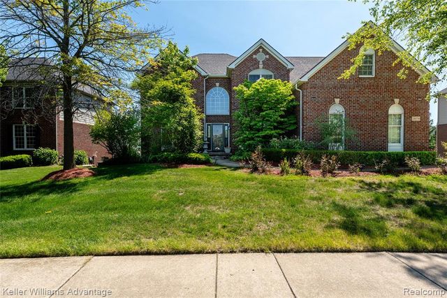 24374 Terra Del Mar Drive, Novi, MI 48374