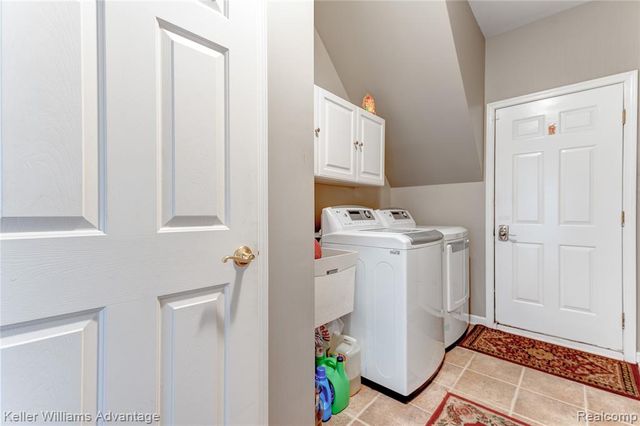 24374 Terra Del Mar Drive, Novi, MI 48374