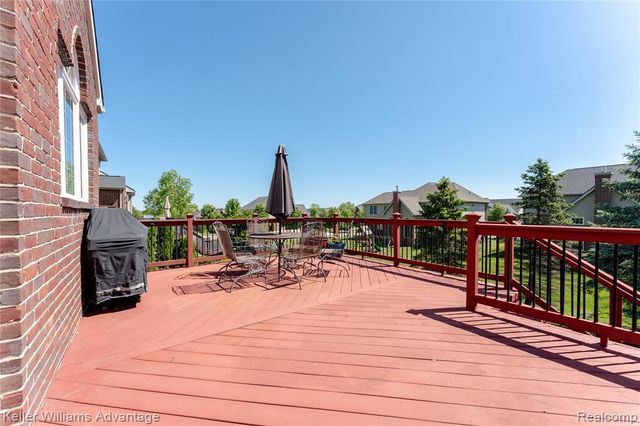24374 Terra Del Mar Drive, Novi, MI 48374