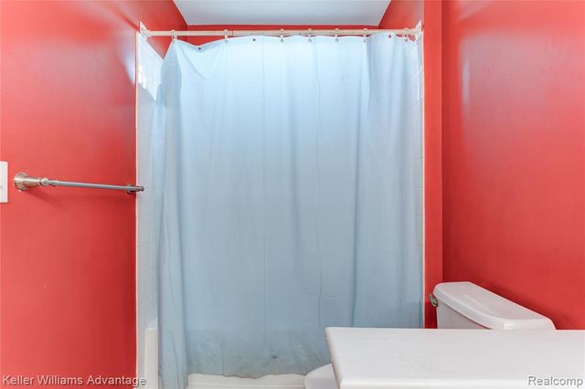 24374 Terra Del Mar Drive, Novi, MI 48374
