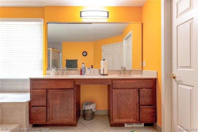 24374 Terra Del Mar Drive, Novi, MI 48374