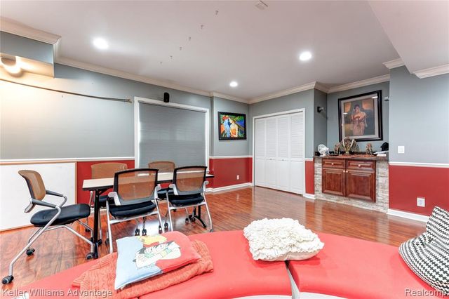 24374 Terra Del Mar Drive, Novi, MI 48374