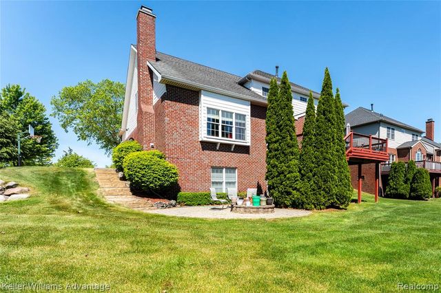 24374 Terra Del Mar Drive, Novi, MI 48374