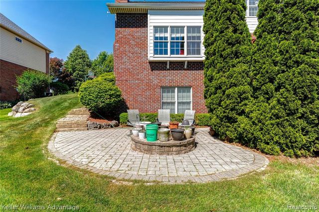 24374 Terra Del Mar Drive, Novi, MI 48374