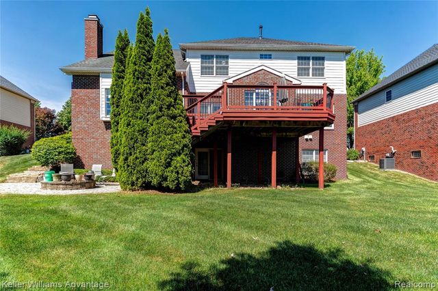 24374 Terra Del Mar Drive, Novi, MI 48374