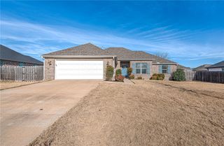 450 Concho Street, Farmington, AR 72730