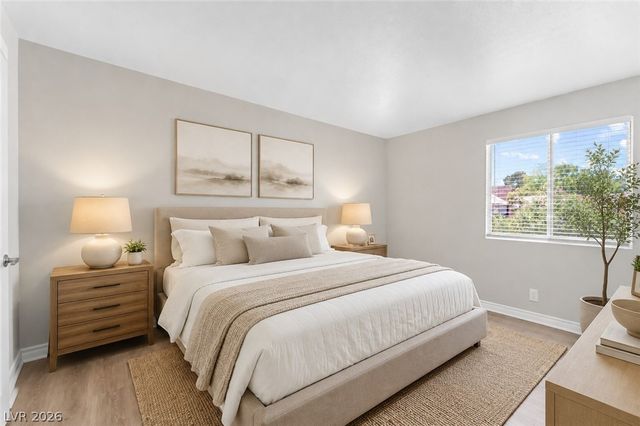 4941 River Glen Drive 10, Las Vegas, NV 89103