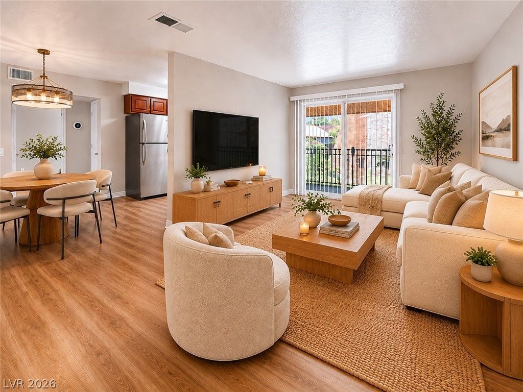4941 River Glen Drive 10, Las Vegas, NV 89103