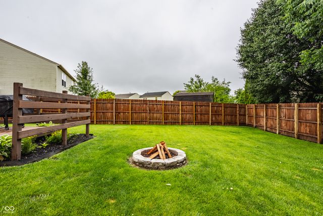 5756 N Plymouth Court, Mccordsville, IN 46055