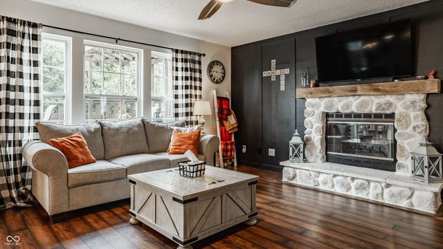5756 N Plymouth Court, Mccordsville, IN 46055
