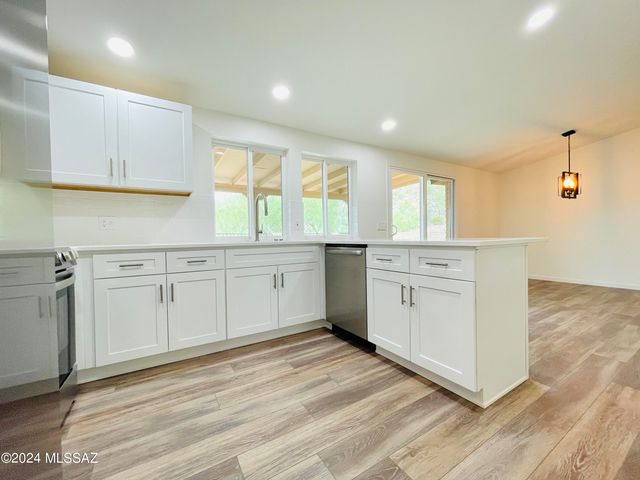 6821 N Quartzite Canyon Place, Tucson, AZ 85718