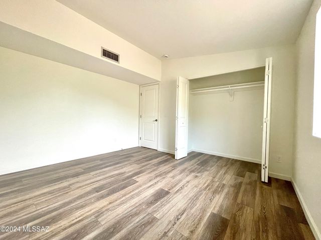6821 N Quartzite Canyon Place, Tucson, AZ 85718