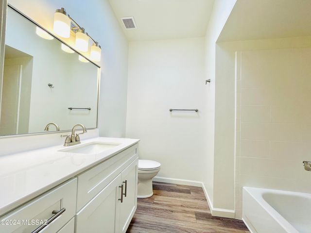6821 N Quartzite Canyon Place, Tucson, AZ 85718
