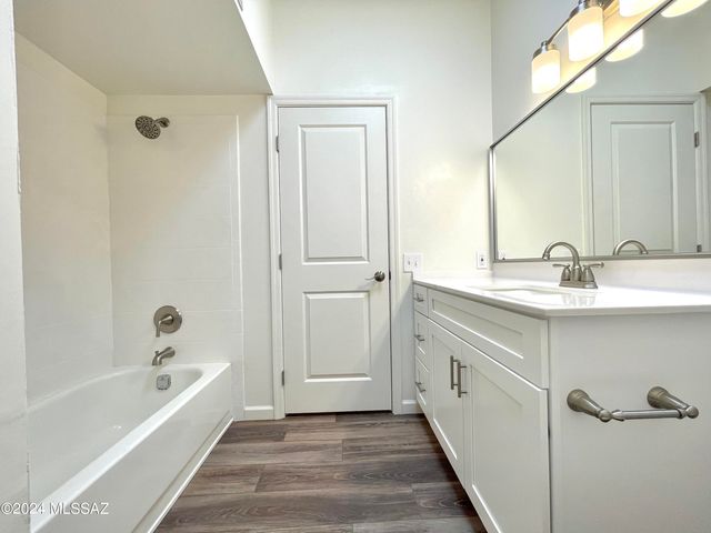 6821 N Quartzite Canyon Place, Tucson, AZ 85718