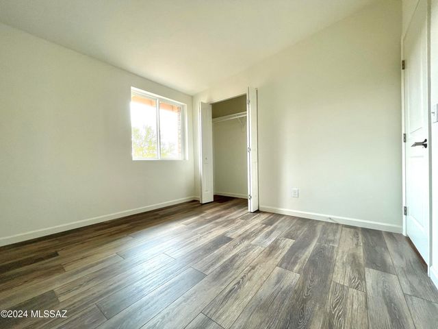 6821 N Quartzite Canyon Place, Tucson, AZ 85718