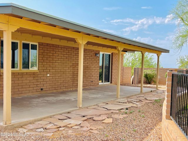6821 N Quartzite Canyon Place, Tucson, AZ 85718