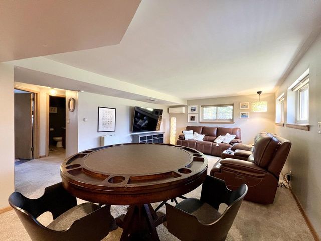 2115 Greenwood ROAD, Glendale, WI 53209