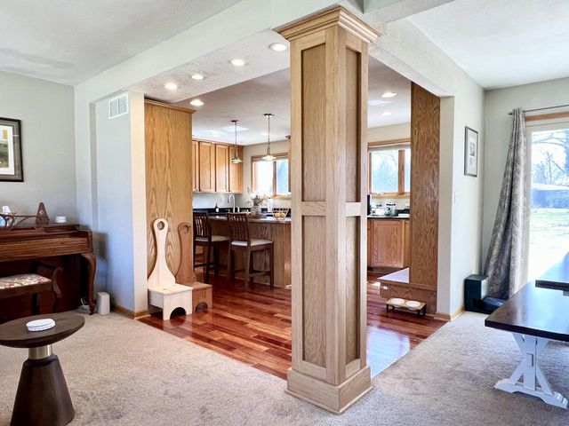 2115 Greenwood ROAD, Glendale, WI 53209