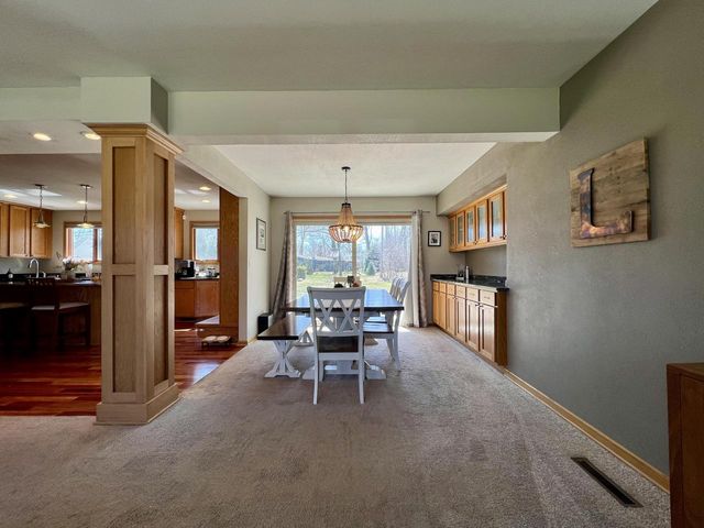 2115 Greenwood ROAD, Glendale, WI 53209