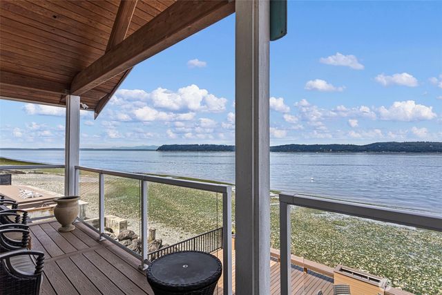 8116 Naketa Beach Walk, Mukilteo, WA 98275