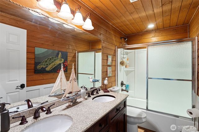 8116 Naketa Beach Walk, Mukilteo, WA 98275