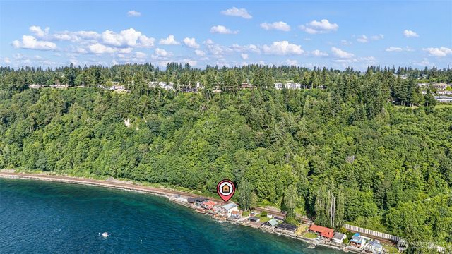 8116 Naketa Beach Walk, Mukilteo, WA 98275