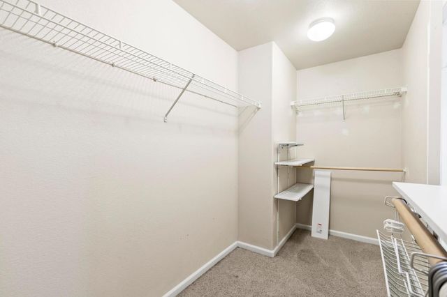 1740 Hiawatha Dr, Roseville, CA 95747